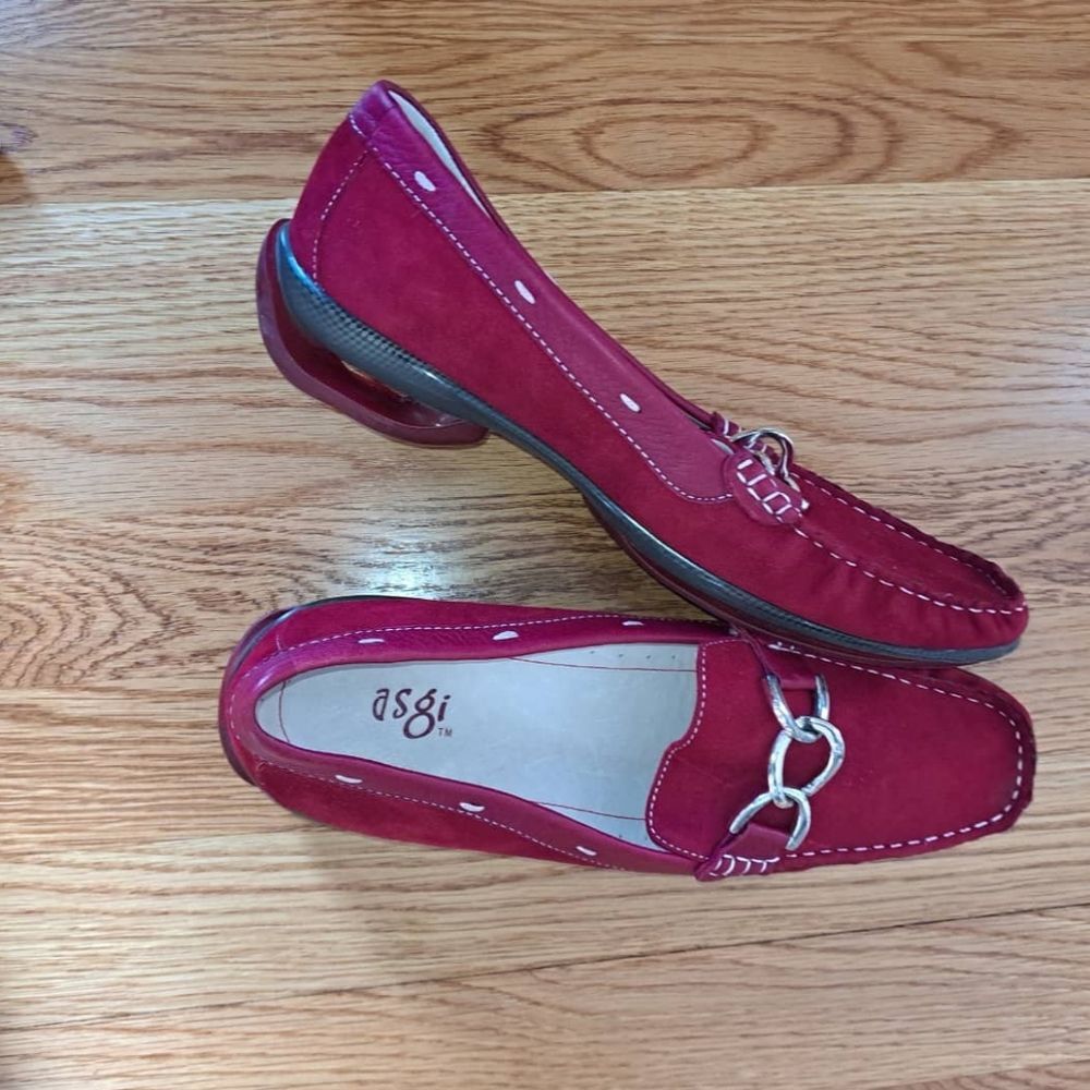 ASGI Inspire Suede Leather Driving Loafer Red Silver Buckle 8.5M Dark Academia